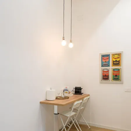 Easylife - - Ferrigni 20 - Chiaia